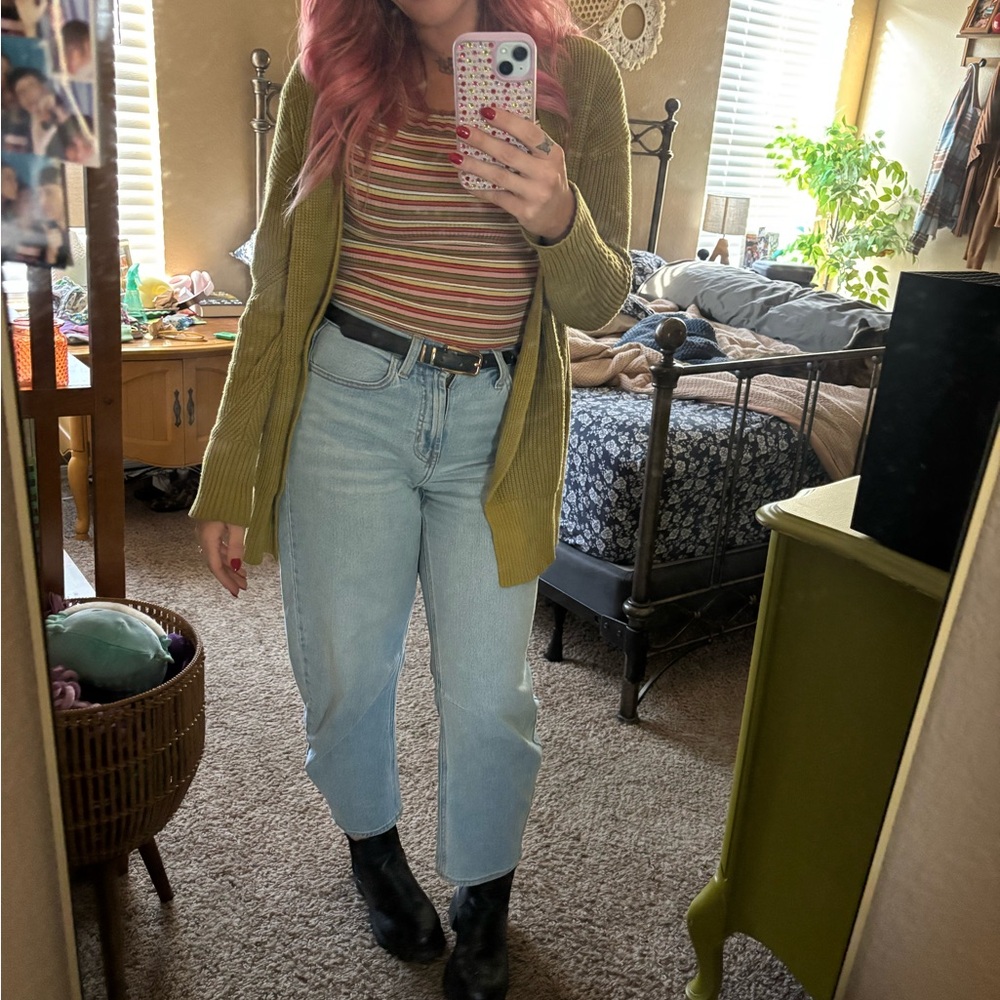 Old Navy Light Blue High-Rise Barrel Leg Jeans